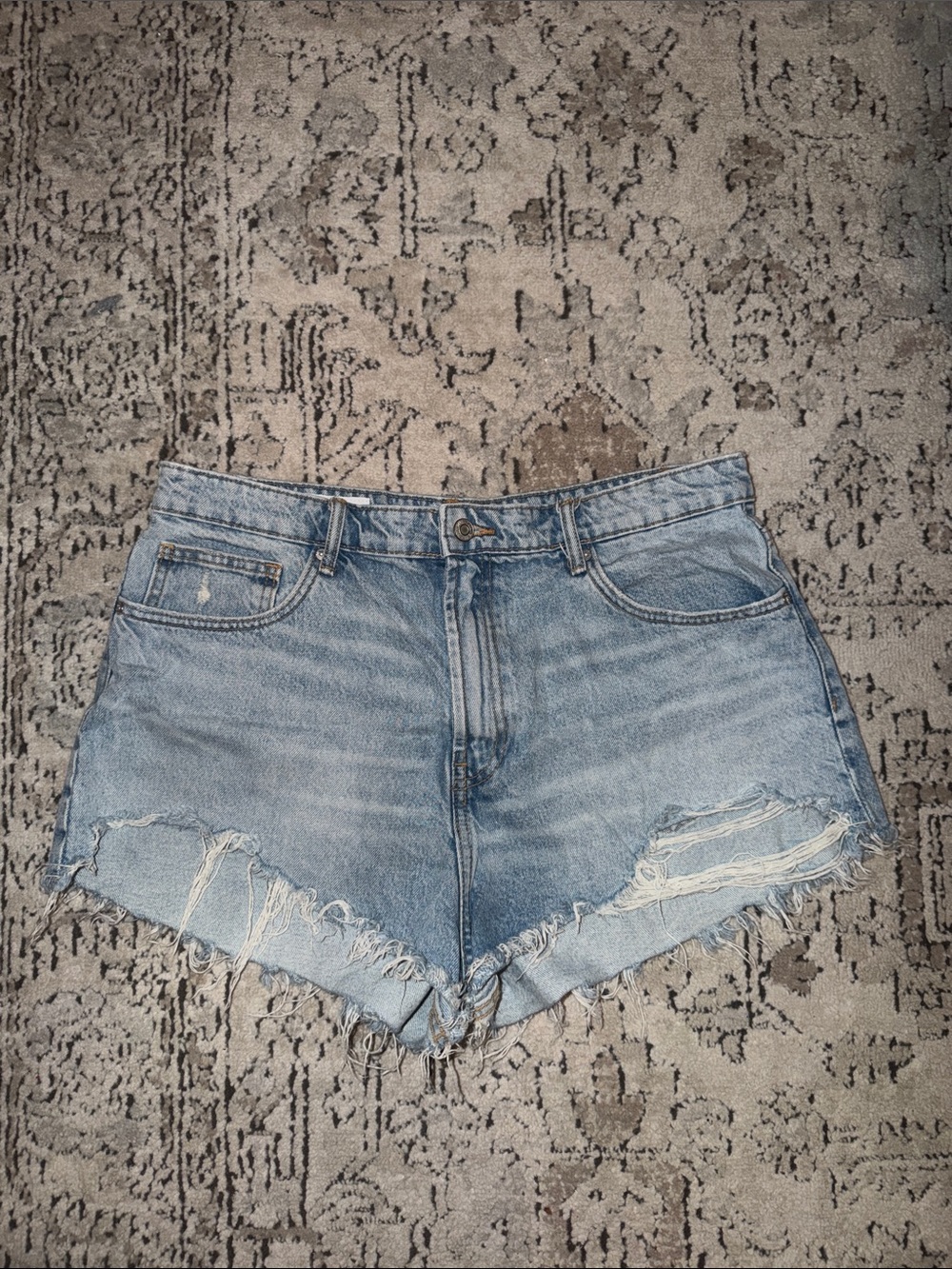 Zara High-Rise Light Blue Denim Women's Shorts